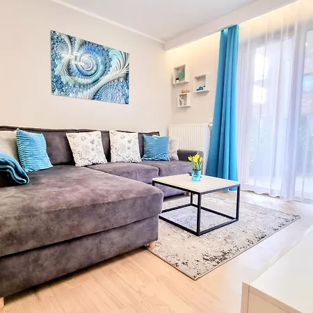 Turkusowy W Mielnie * מיילנו