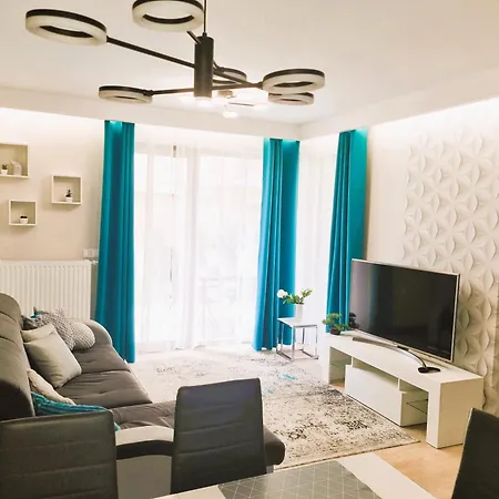 Turkusowy W Mielnie * מיילנו