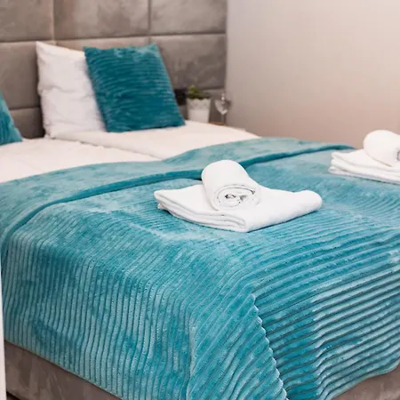 Turkusowy W Mielnie *