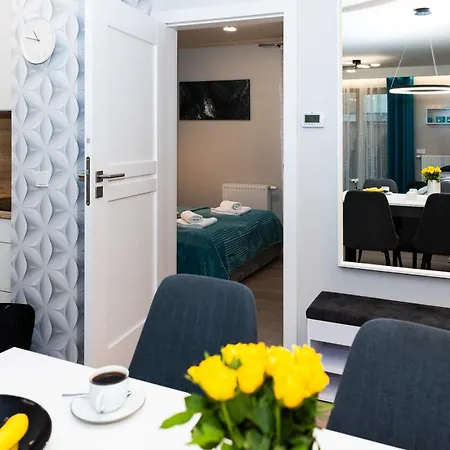 Turkusowy W Mielnie * מיילנו